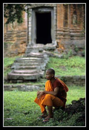 Buddhist Monks_33.jpg